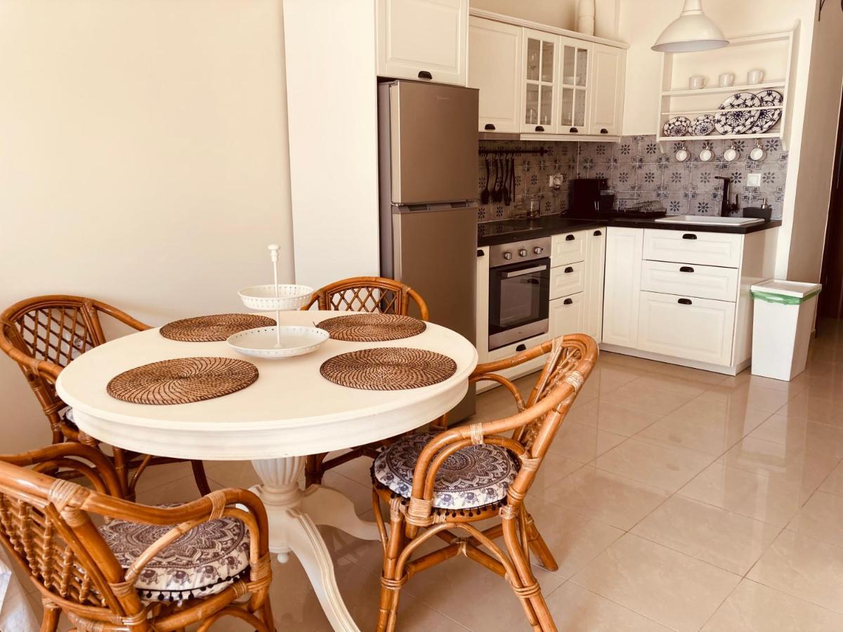 Goldfish Seaside Luxury Houses Komi  Exterior photo